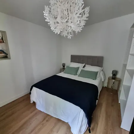 Nouveau - Insolite ! Maison En Bord De Riviere